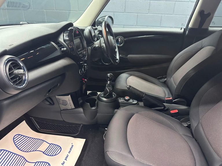 MINI Hatch 2016