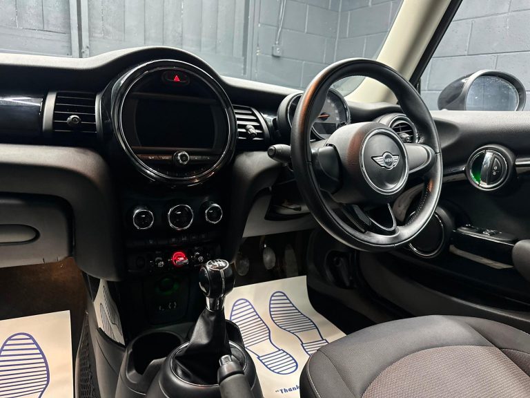 MINI Hatch 2016