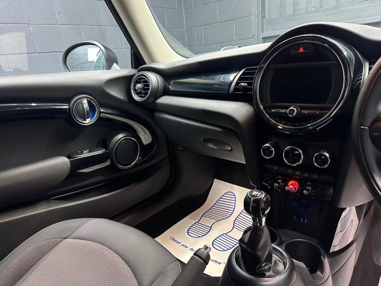 MINI Hatch 2016