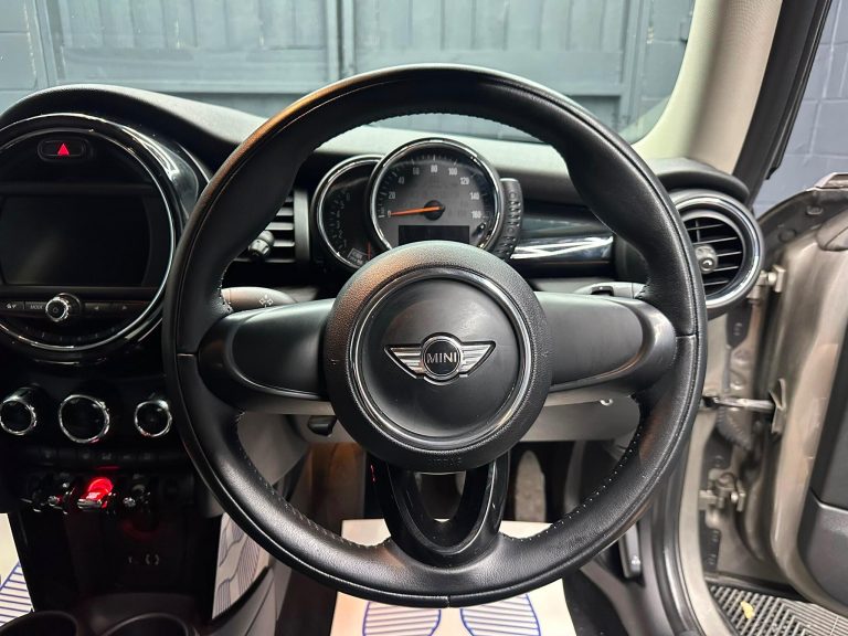 MINI Hatch 2016