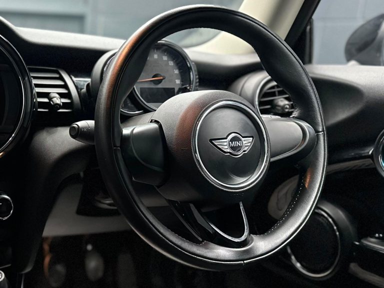 MINI Hatch 2016