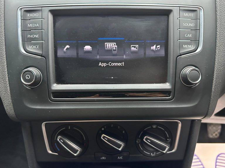 Volkswagen Polo 2016